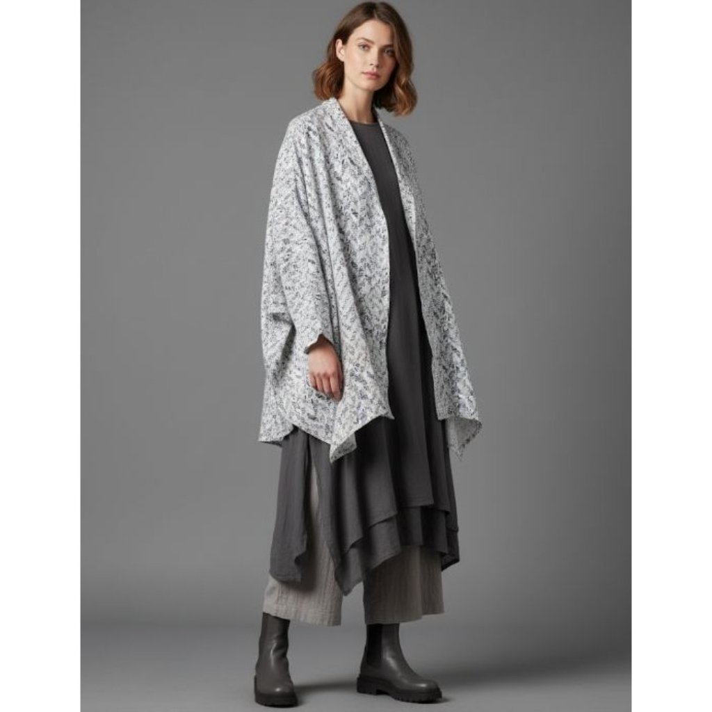 Nwt Kimchi Blue Brit Neutral Print Stand Up Collar Long Sleeve Hammered Kimono